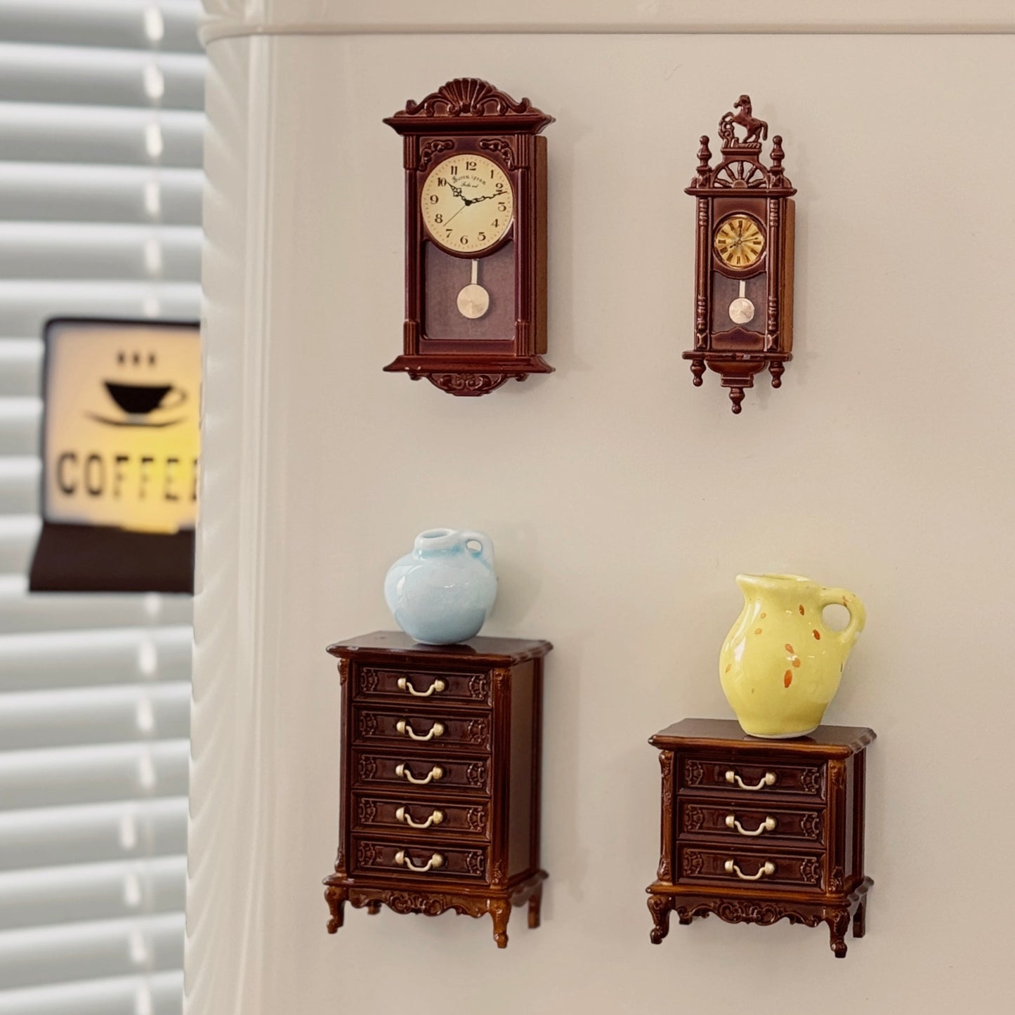 Retro Mini Pendulum Clock Furniture Decor