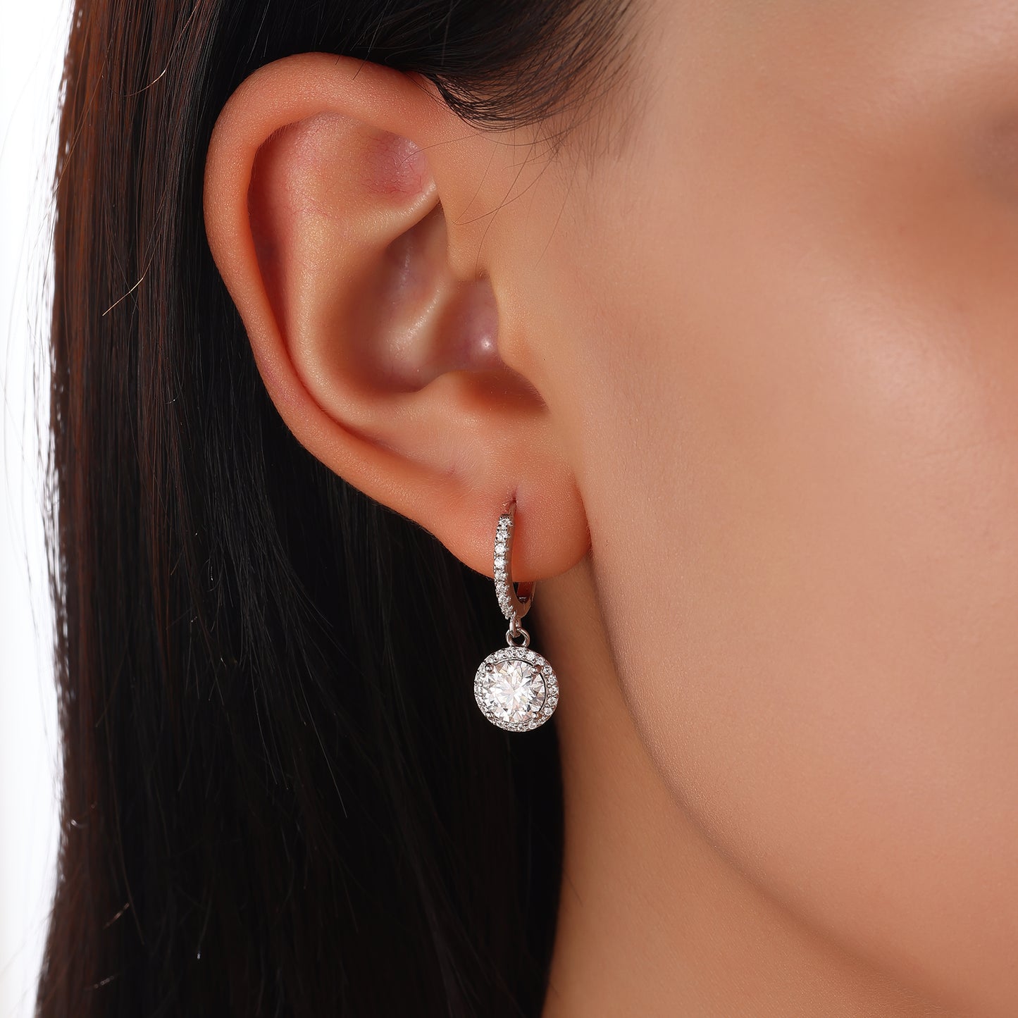 Stunna Lady 1CT 2CT Classic Radiance Moissanite Earrings