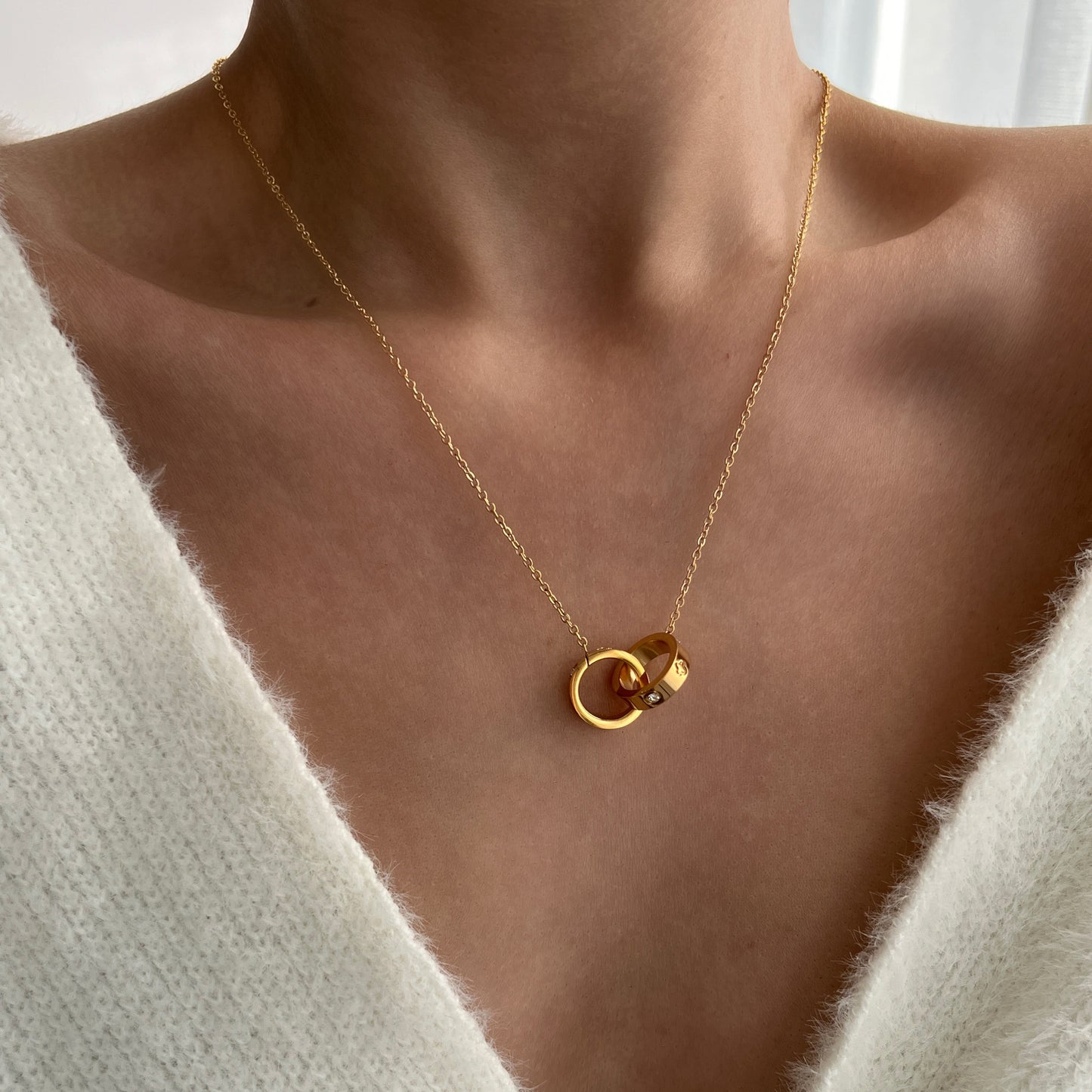 18K Gold Dome Clover Necklace