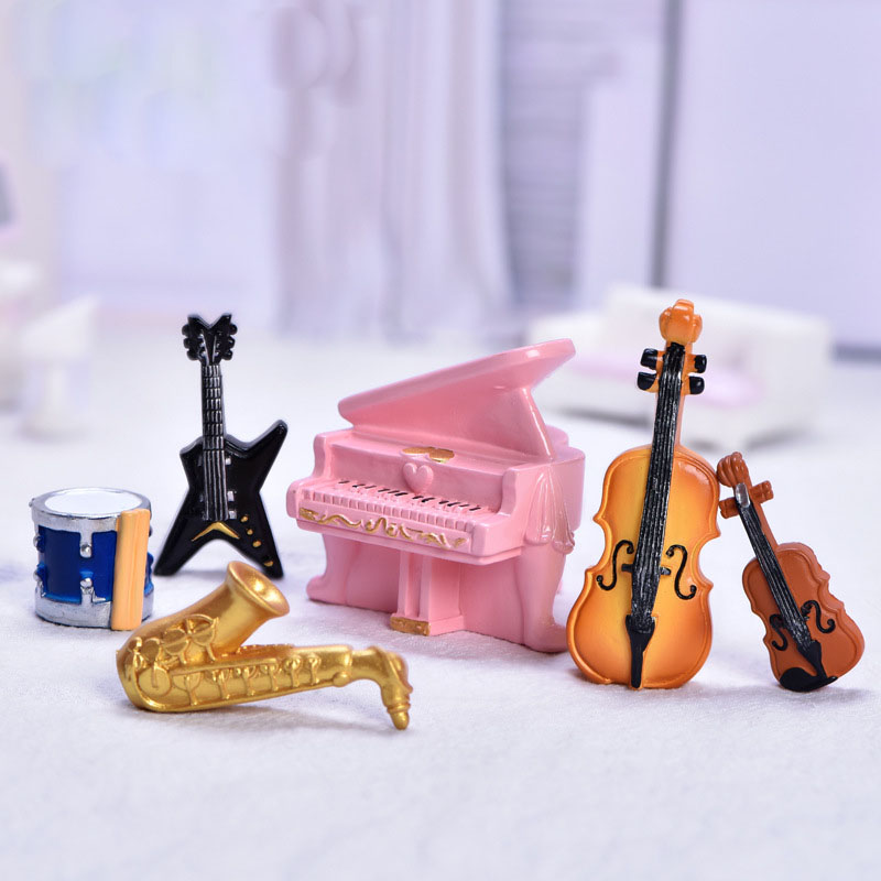 Retro Musical Instrument Ornaments