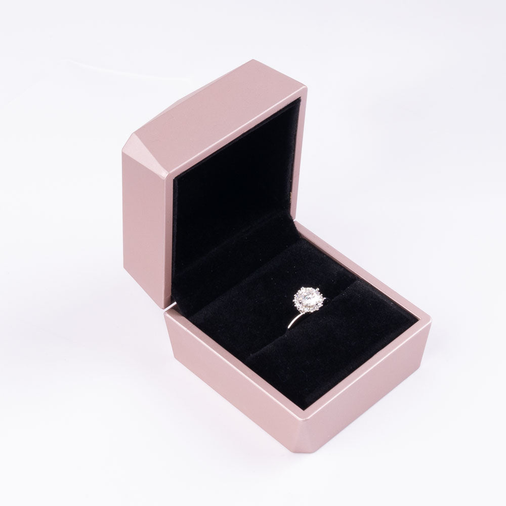 Stunna Lady 1CT Flower Garden Moissanite Ring