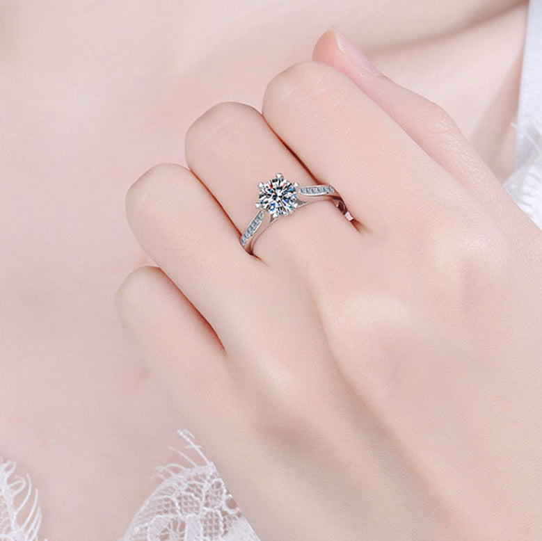 Stunna Lady 1CT Promise Prong Moissanite Ring
